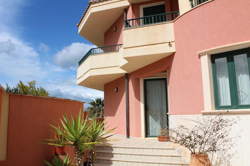 Villa Orchidea Luxury B&B Ispica Eksteriør billede